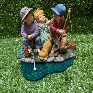 PRAYERS & PROMISES FIGURINES -FRIENDS FOREVER- DEMDACO - STROSS 2002